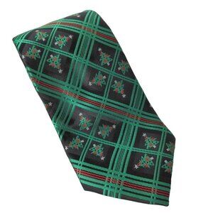 Hallmark Christmas Tree Plaid Necktie Green Red